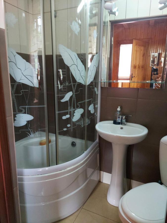 Pensiune Casa Barcaru Азуга Экстерьер фото